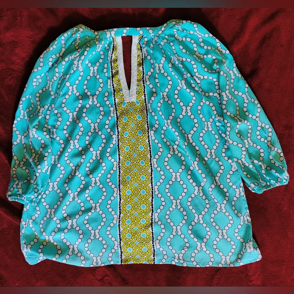 Crown & Ivy Petite Med Women's Casual Smock Top Aqua Mint Green Crochet Trim - Picture 4 of 10